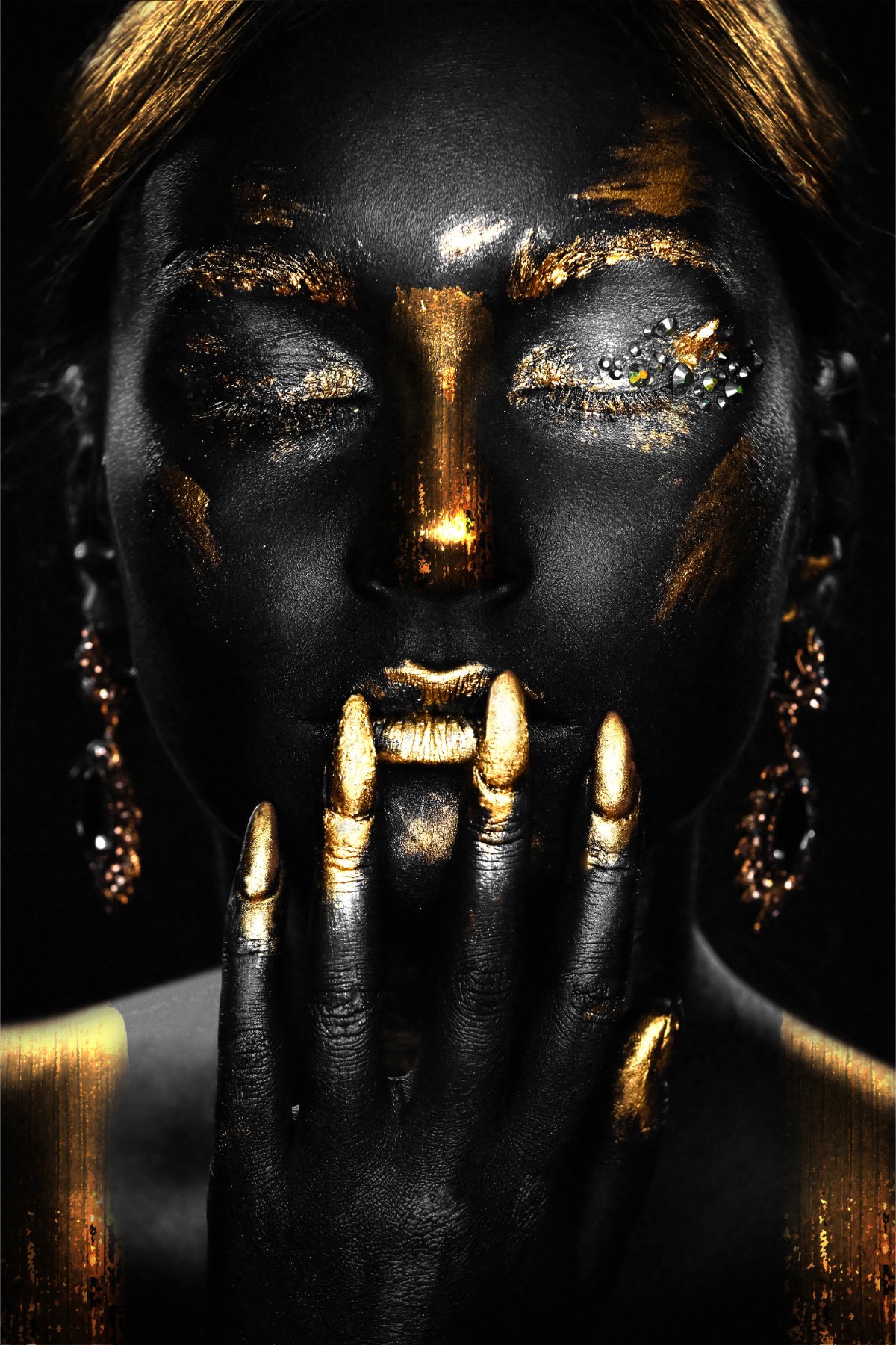 Black Gold Glitter Woman
