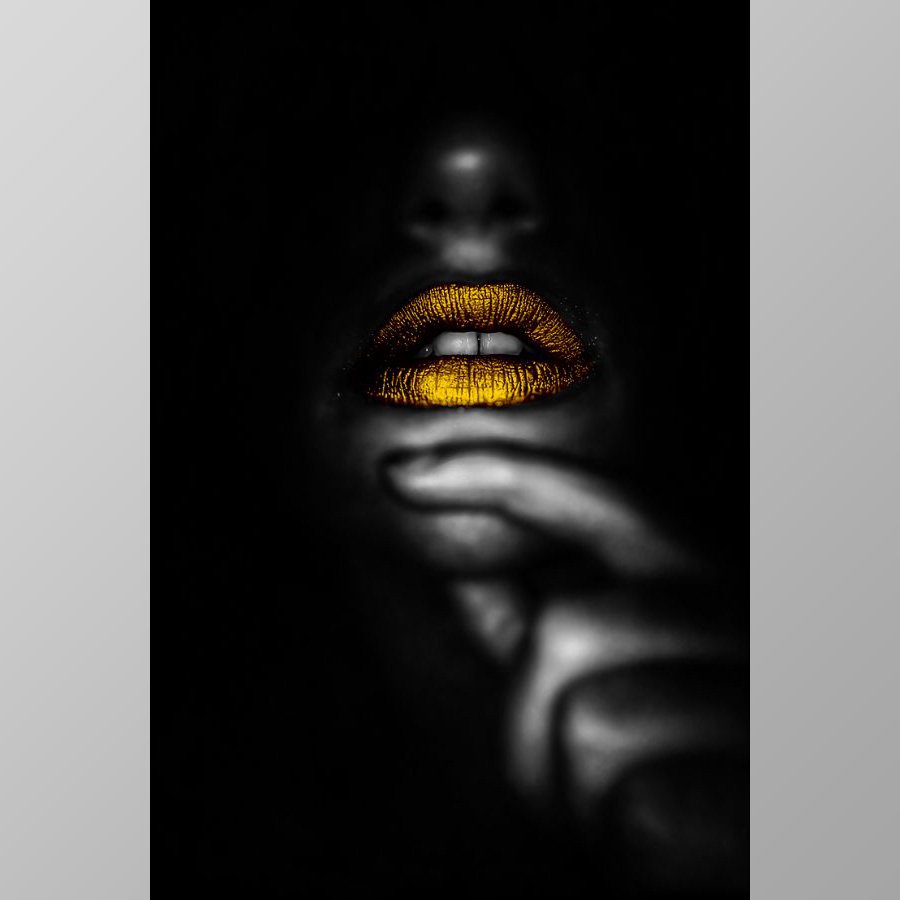 Gold Lips Black Woman - Afbeelding 18